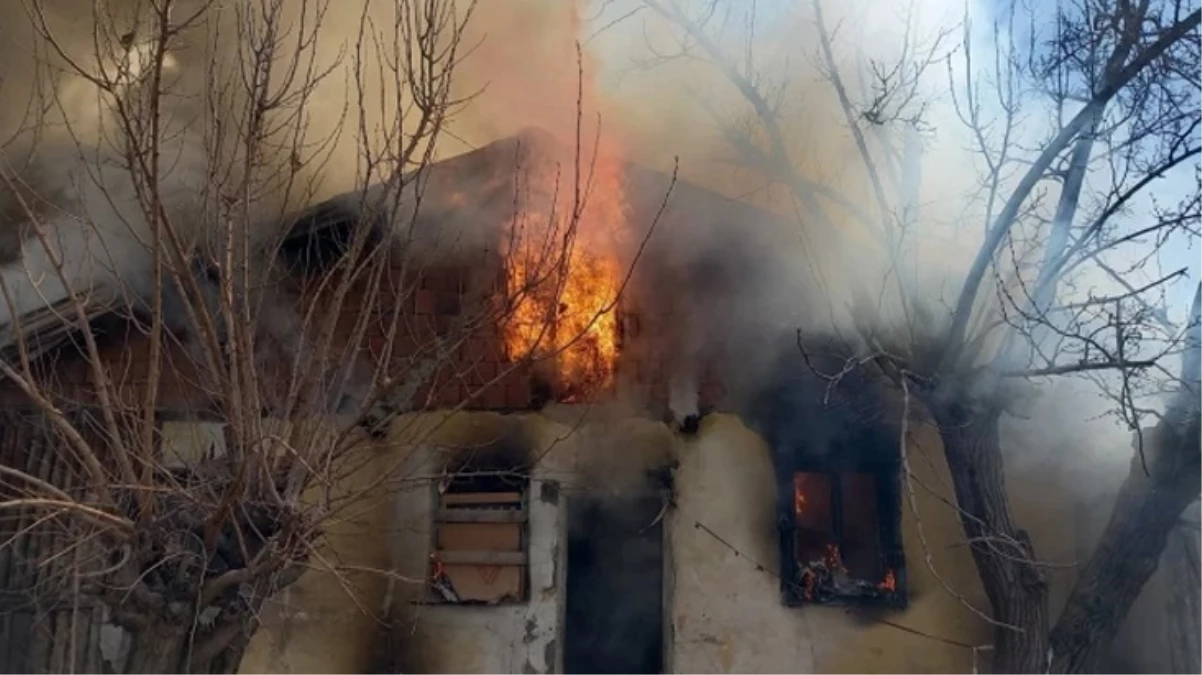 Ankara’da evde çıkan yangında 3 çocuktan biri hayatını kaybetti